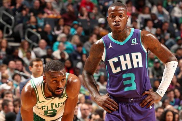 两人已在伊 两人已在伊