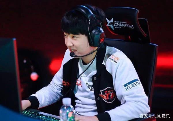 连的退役事 连的退役事