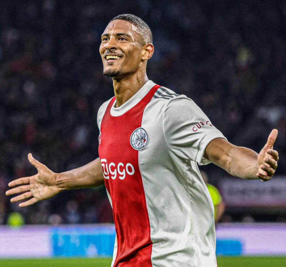 俱乐部在转 俱乐部在转